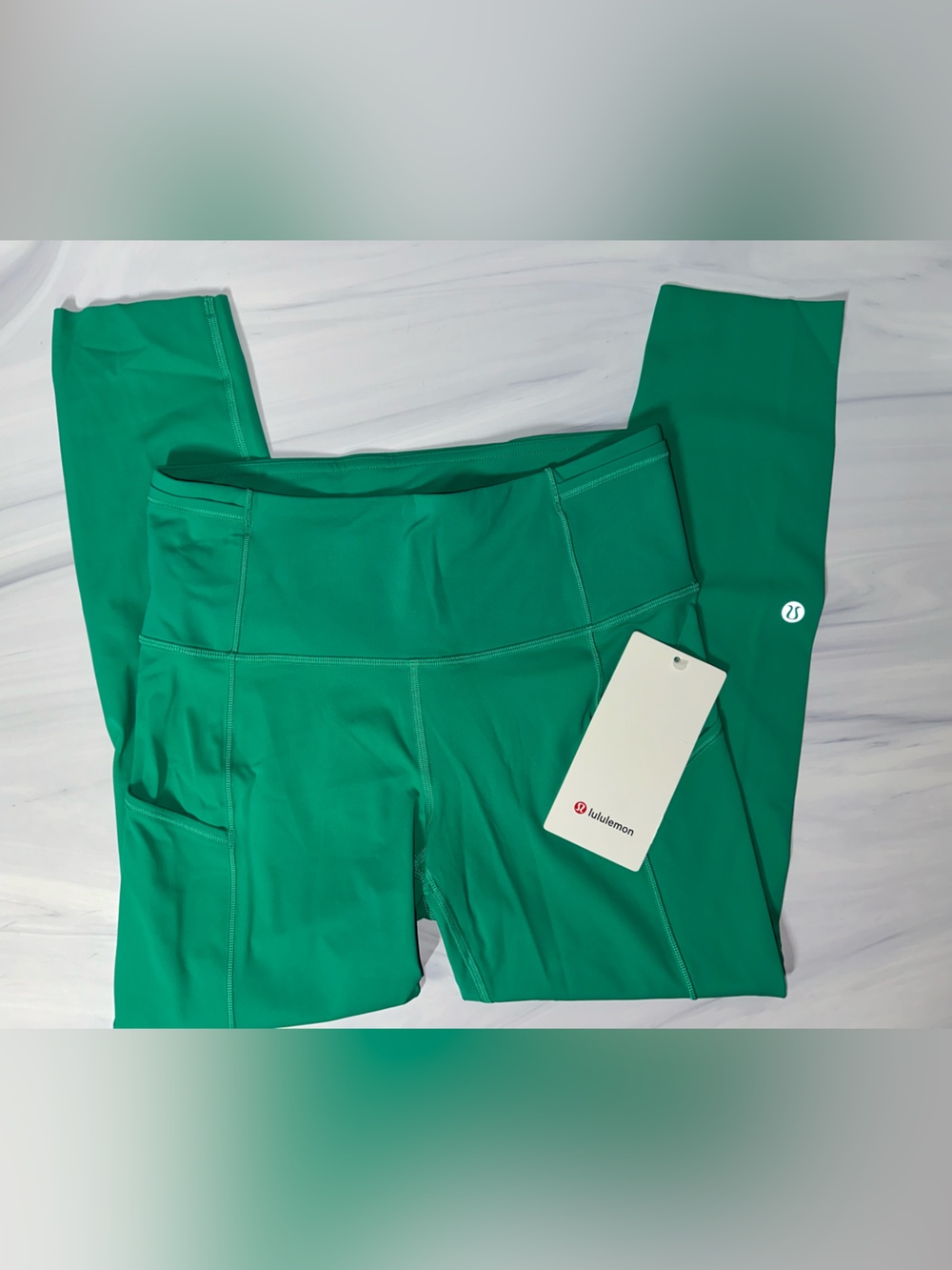 Lululemon Fast and Free HR Crop 23” - 7 pockets - Size 6 - NWT